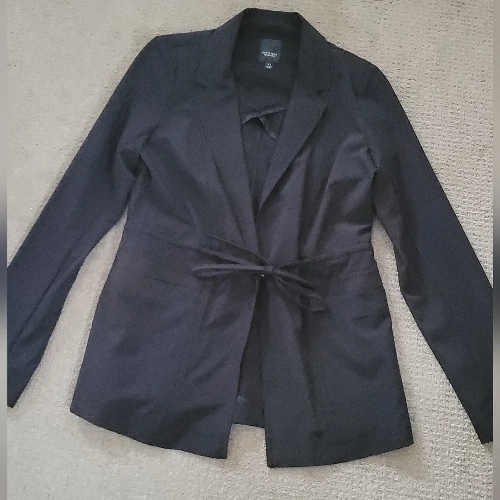 Simply Vera Vera Wang Drawstring Waist Satin Blazer - Picture 10 of 15